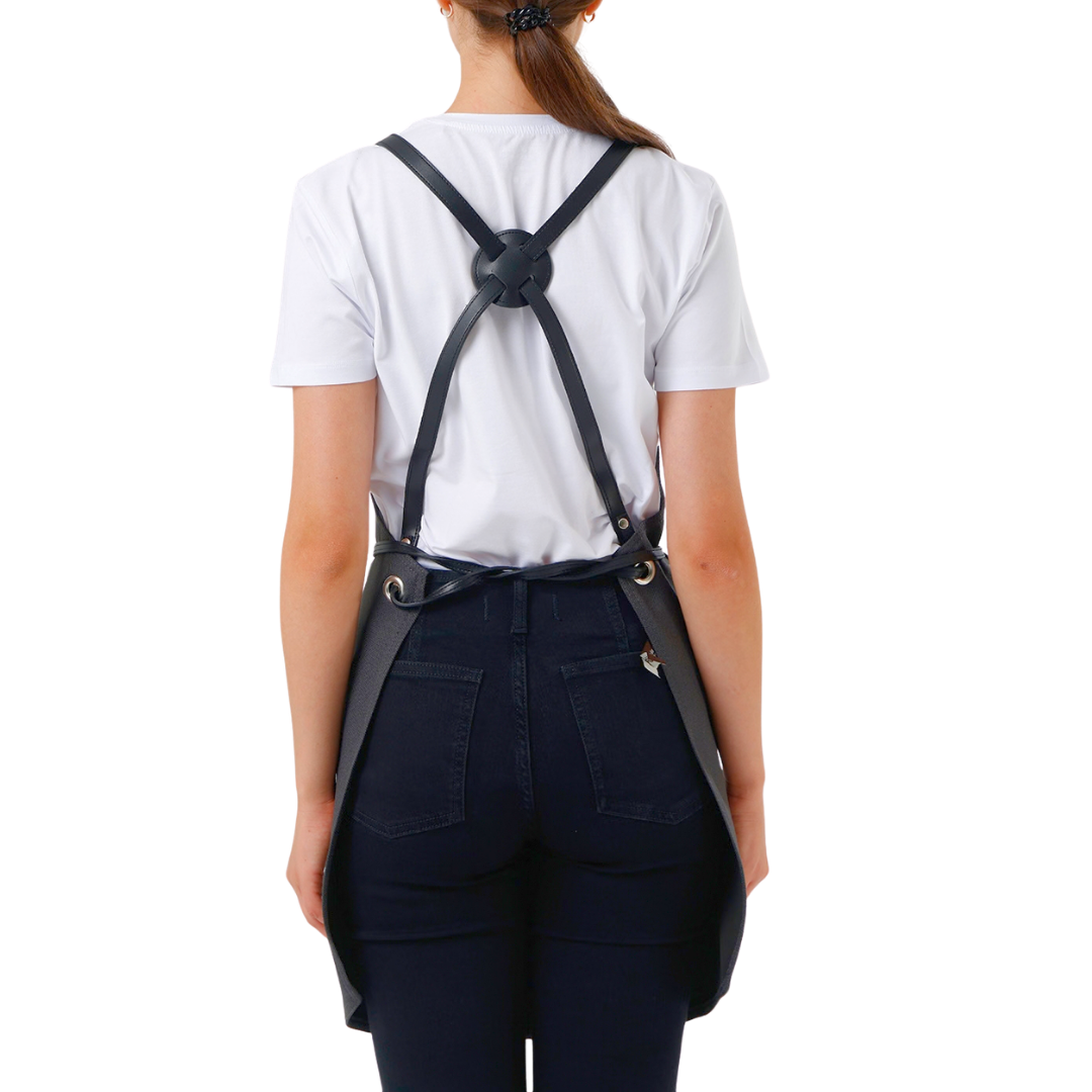 Copenhagen apron in Smoke Grey – product photograph 6